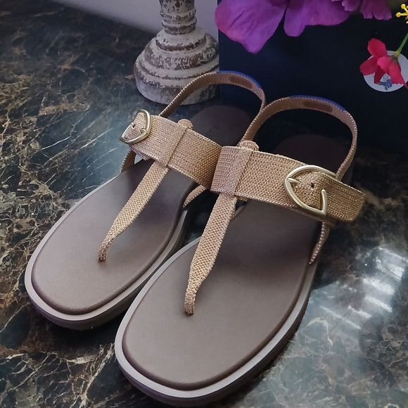 Rothy's Golden Sun T-Strap Sandals Size 10 for Women - Picture 3 of 11